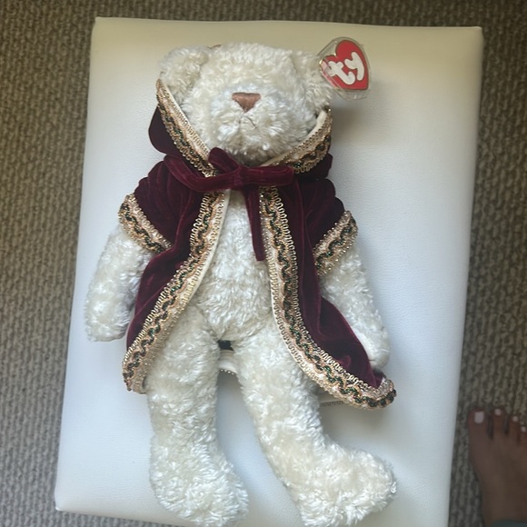 Original TY Attic Treasures collection Gem “Let it Snow” Bear - Picture 2 of 6